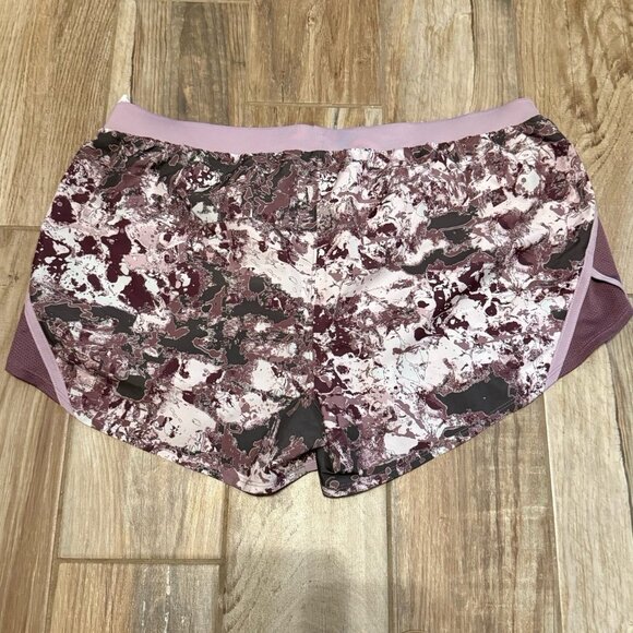 Under Armour Fly-By 2.0 Printed Shorts - Picture 4 of 4